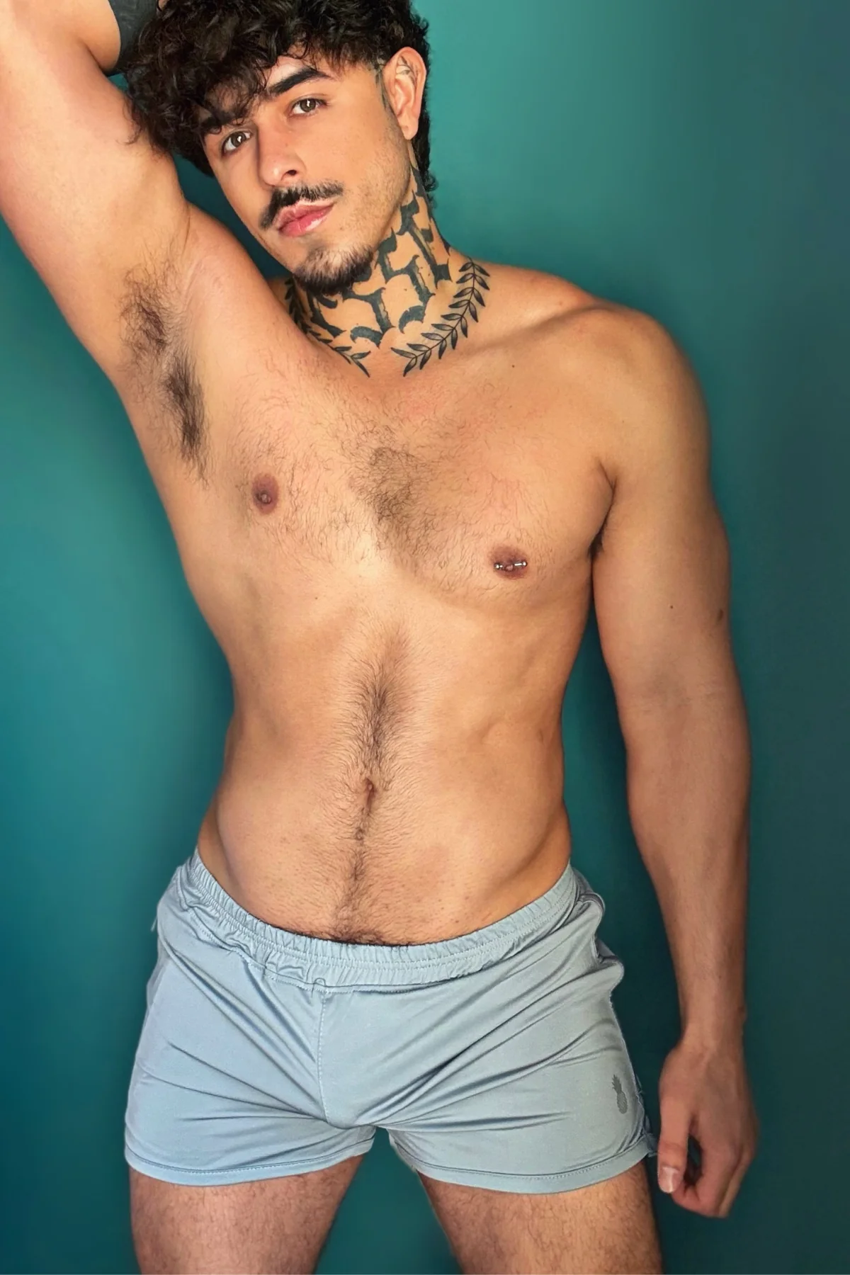 2" Side Split Booty Shorts - Glacier Grey - Image 6