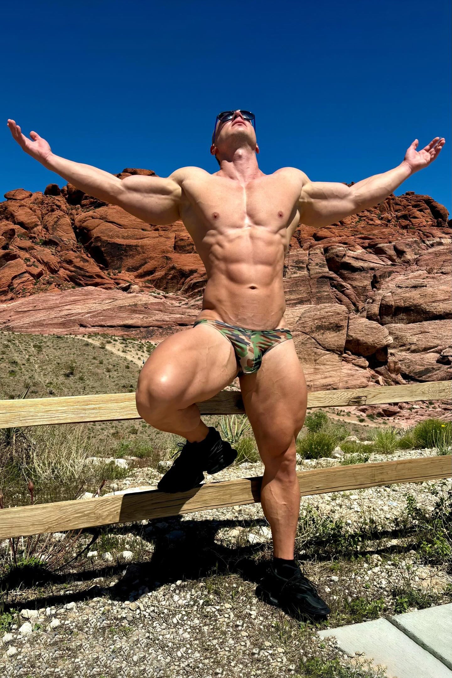 Men's Slimmer Bulge Briefs - Camo - Image 4