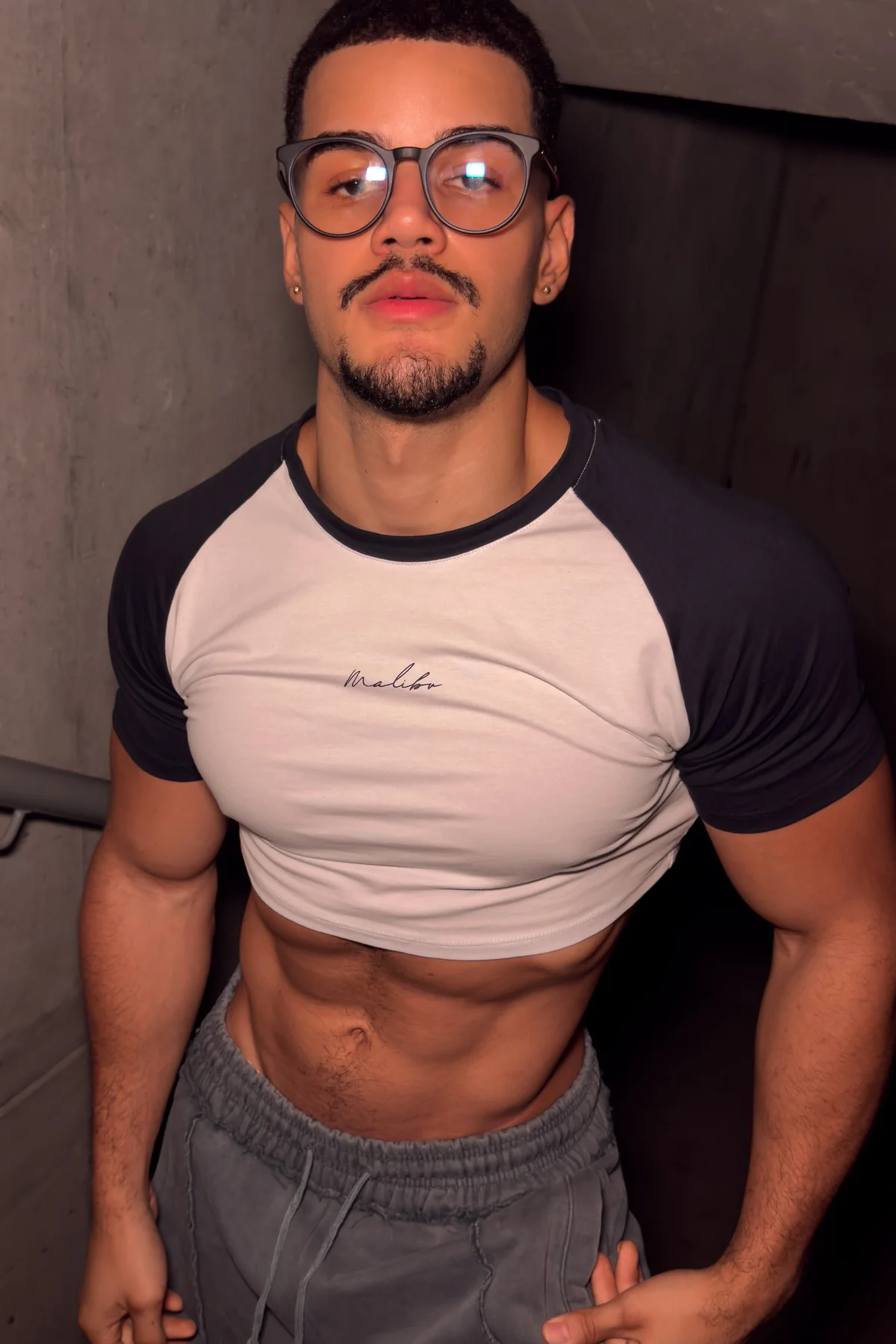 Muscle-Fit Crop Tee - Malibu Script - Image 6
