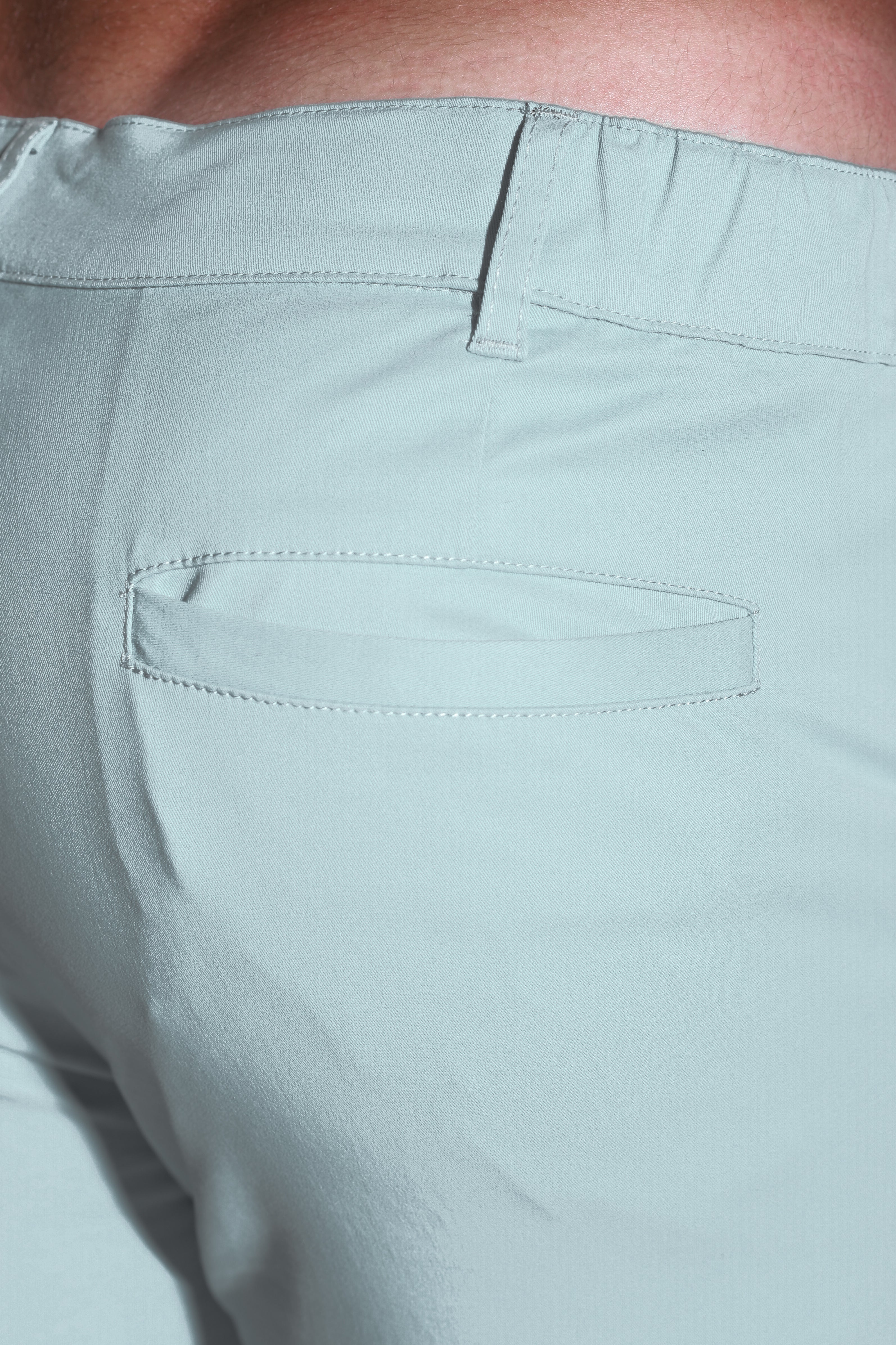 Muscle-fit Men's 4'' Stretchy Chino Shorts - Light Green - Image 6