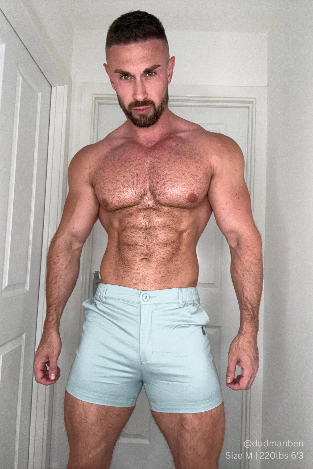 Muscle-fit Men's 4'' Stretchy Chino Shorts - Light Green - Image 7