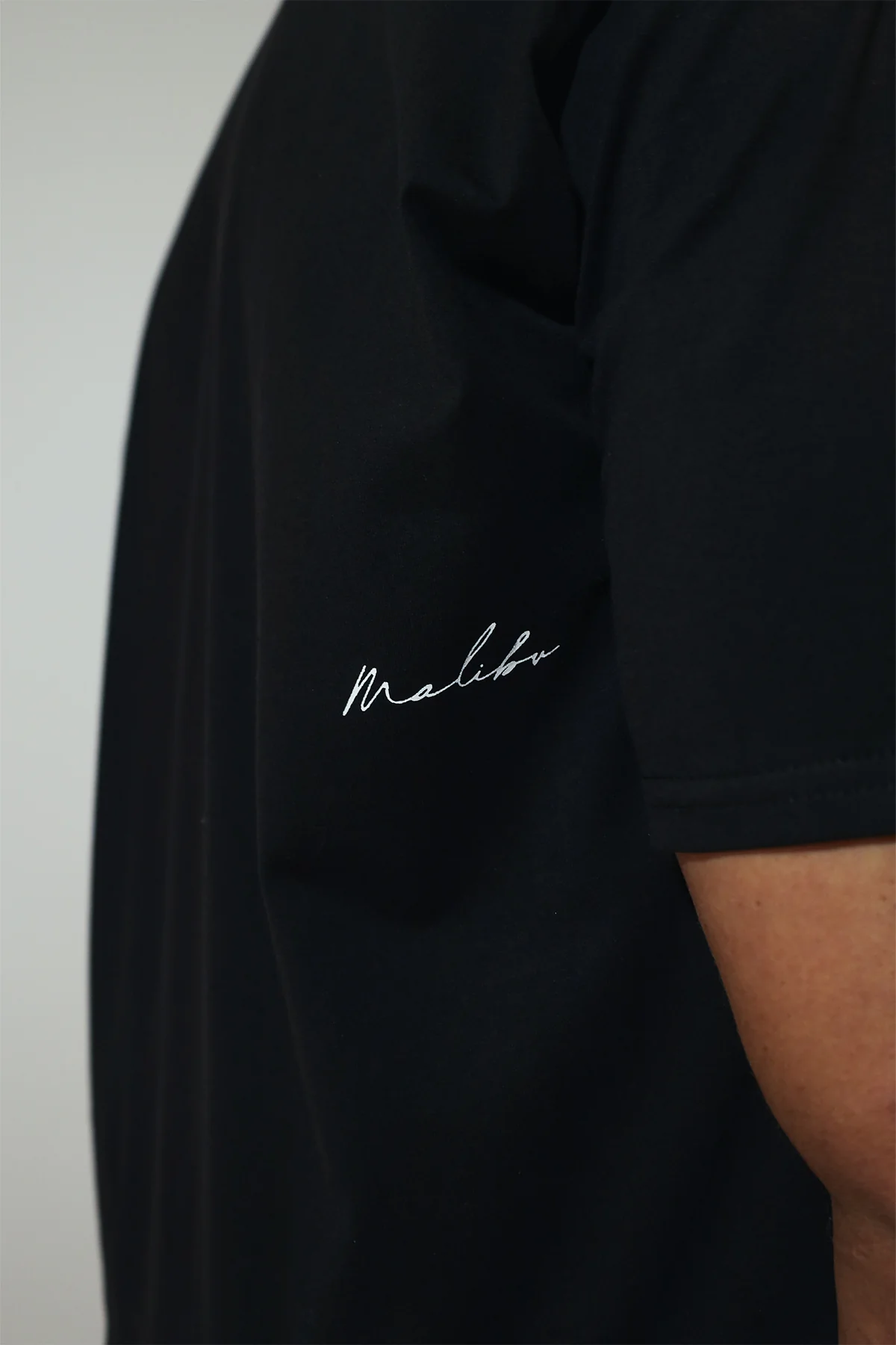Oversized Relaxed Crop Top - Midnight Black - Image 4