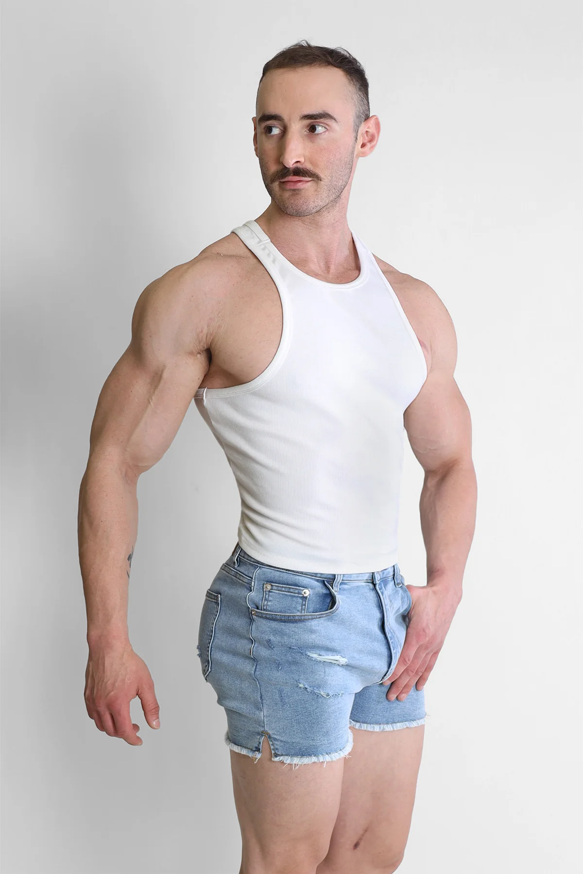 Scooped Racer V Tank Top - White - Image 4